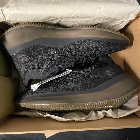 Yeezy 380 DeadStock